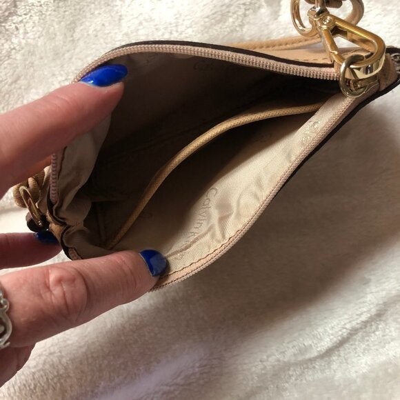 NWOT Calvin Klein Nude Leather Wristlet Wallet - Picture 3 of 5